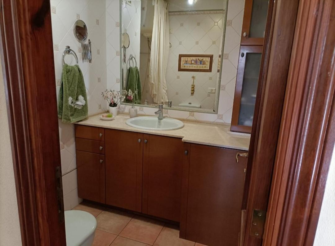 Apartamento En La Mejor Zona De Santa Cruzアパートメント エクステリア 写真