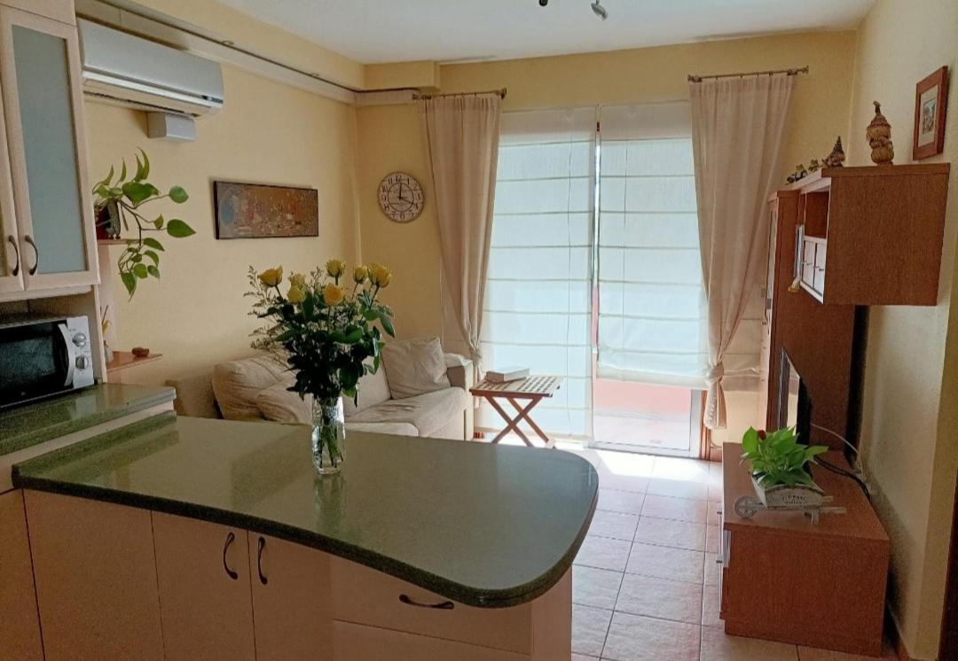 Apartamento En La Mejor Zona De Santa Cruzアパートメント エクステリア 写真