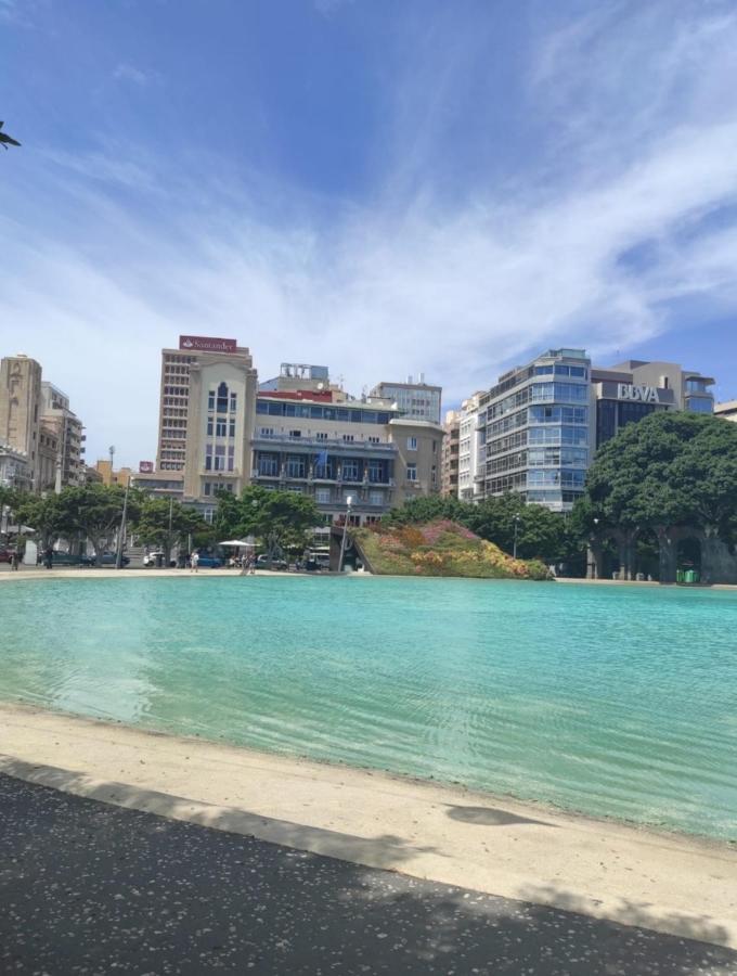 Apartamento En La Mejor Zona De Santa Cruzアパートメント エクステリア 写真
